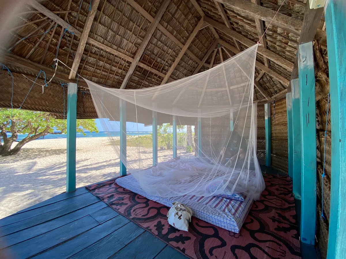 Seeti Beach Fales, Savaii interior view