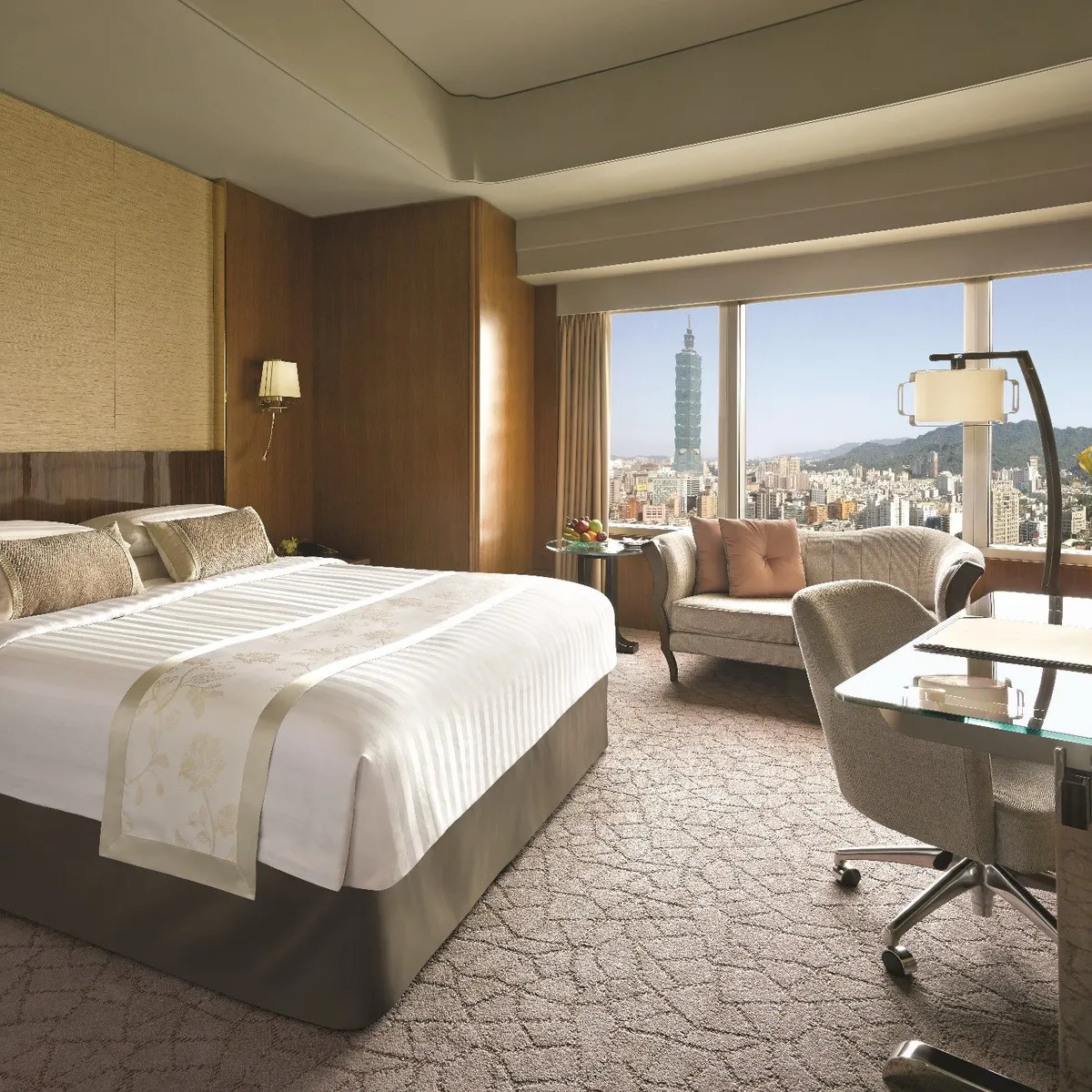 Shangri-La Singapore, Orchard Road interior view