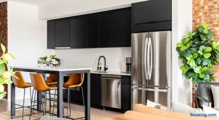 Stunning River View Condo - Walk to Downtown - Rooftop Patio, Nashville interior view