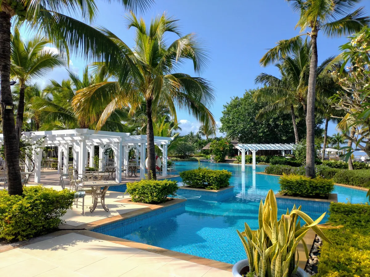 Sugar Beach, Flic En Flac interior view