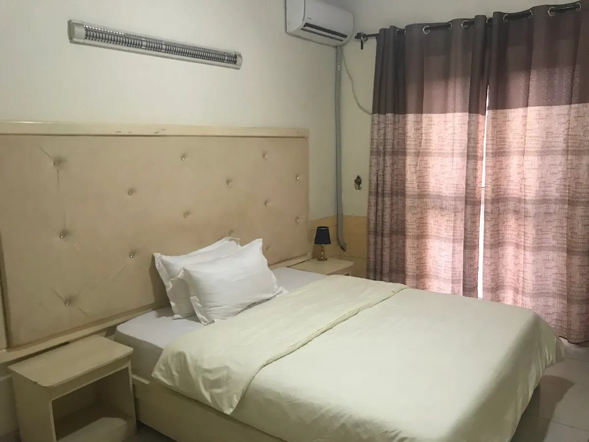 Summit palace international, Yaounde interior view