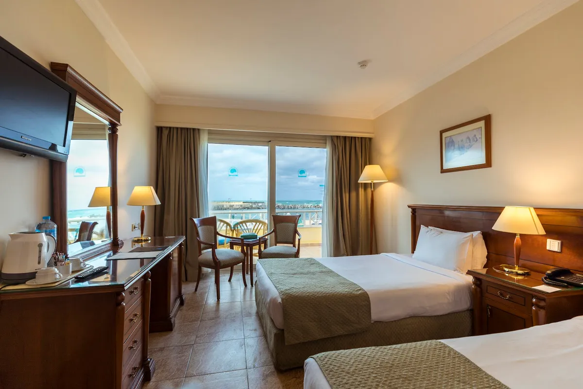 SUNRISE Alex Avenue Hotel, Alexandria interior view