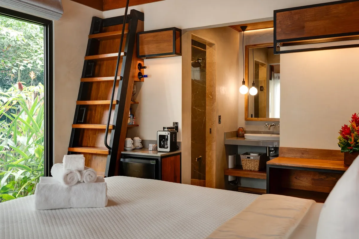 Suwa Villa Arenal, La Fortuna interior view