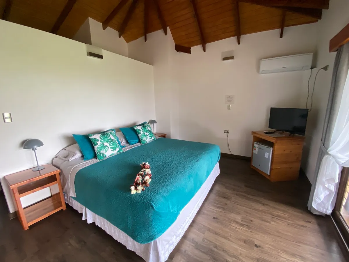 Takarua Lodge, Easter Island interior view