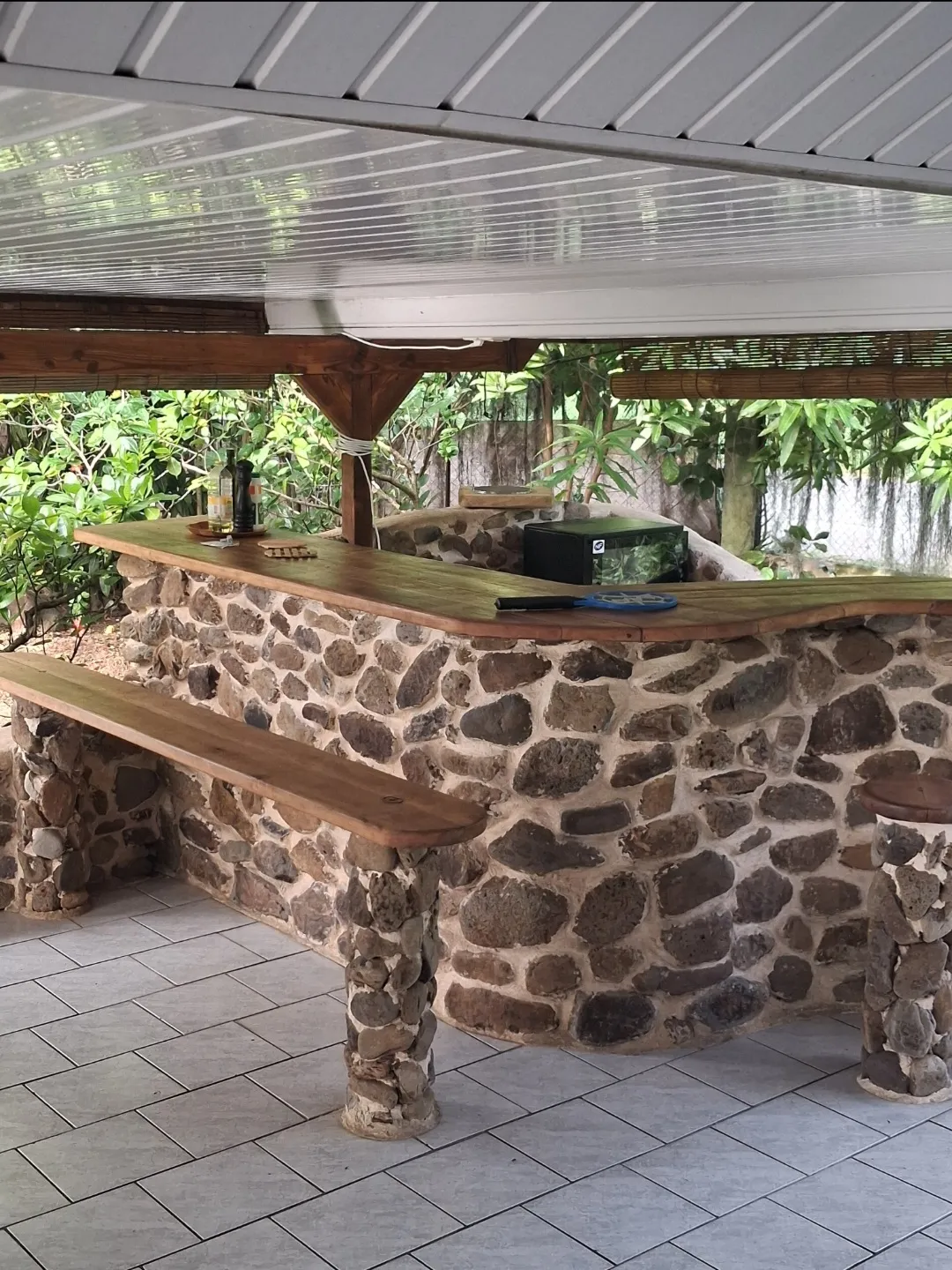 Tema'e Beach House, Moorea interior view