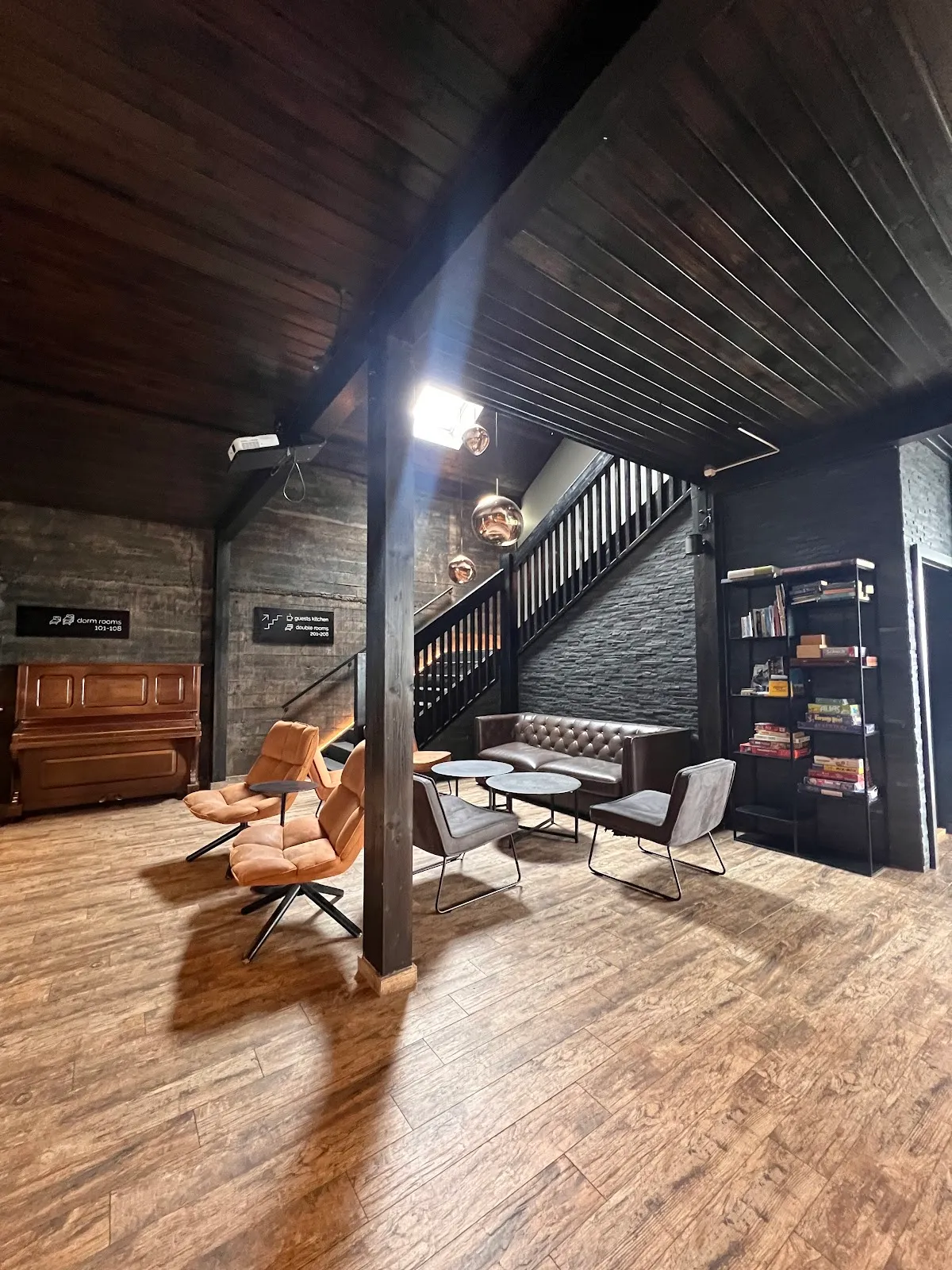 The Barn, Vik interior view