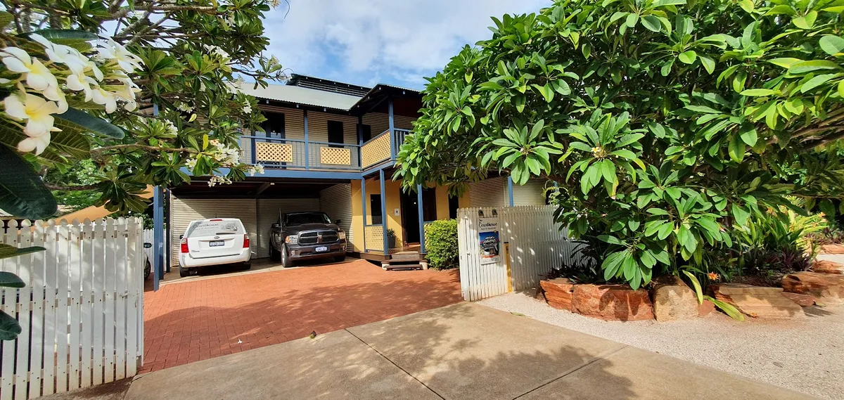 The Court House Bed & Breakfast, Broome interior view