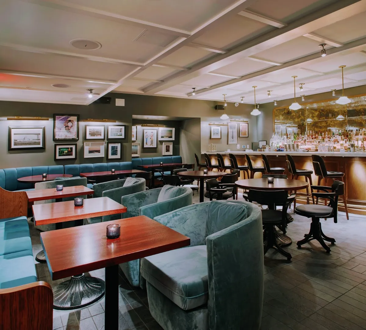 The Drayton Hotel Savannah, Curio Collection by Hilton, Savannah interior view
