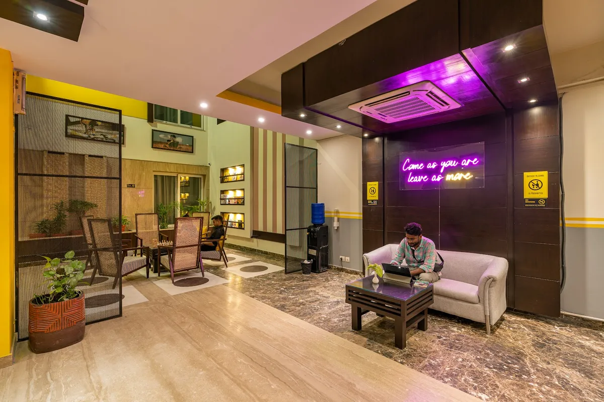 The Hosteller Delhi, New Delhi interior view