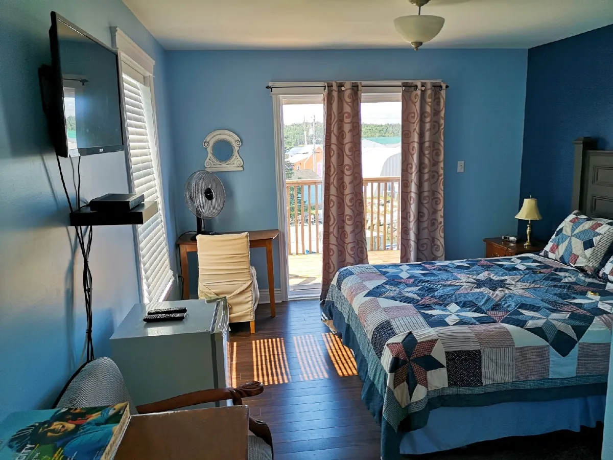 The Inn at Fisherman's Cove, Halifax interior view