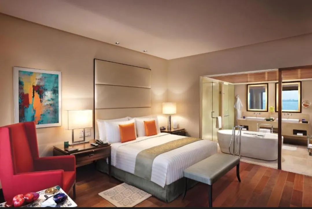The Oberoi, Mumbai, Mumbai interior view