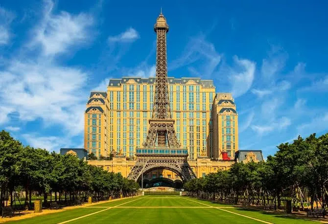 The Parisian, Taipa interior view