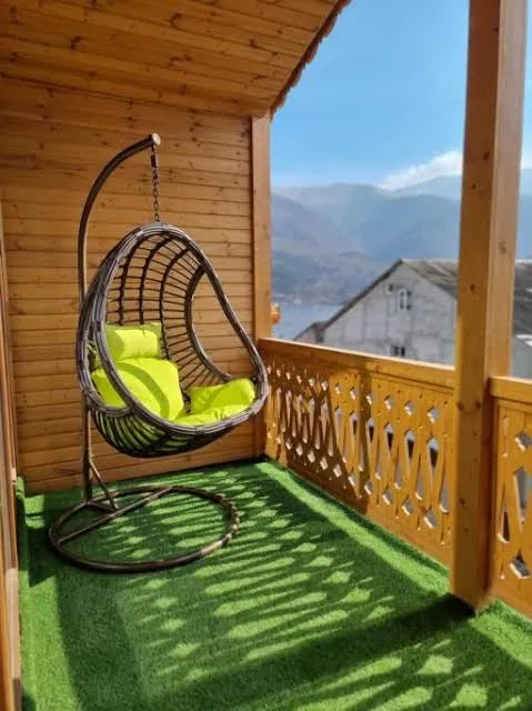 The Penthouse ,entire home , дом целиком, designed by Khi - Two-Bedroom Apartment, Dilijan interior view