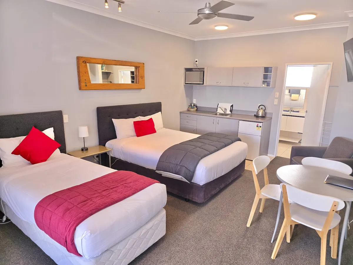The Rocks Motel, Napier interior view