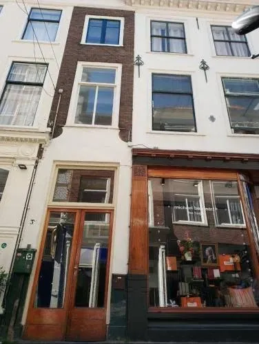 The Royal Suite II - R.Q.C., Delft interior view
