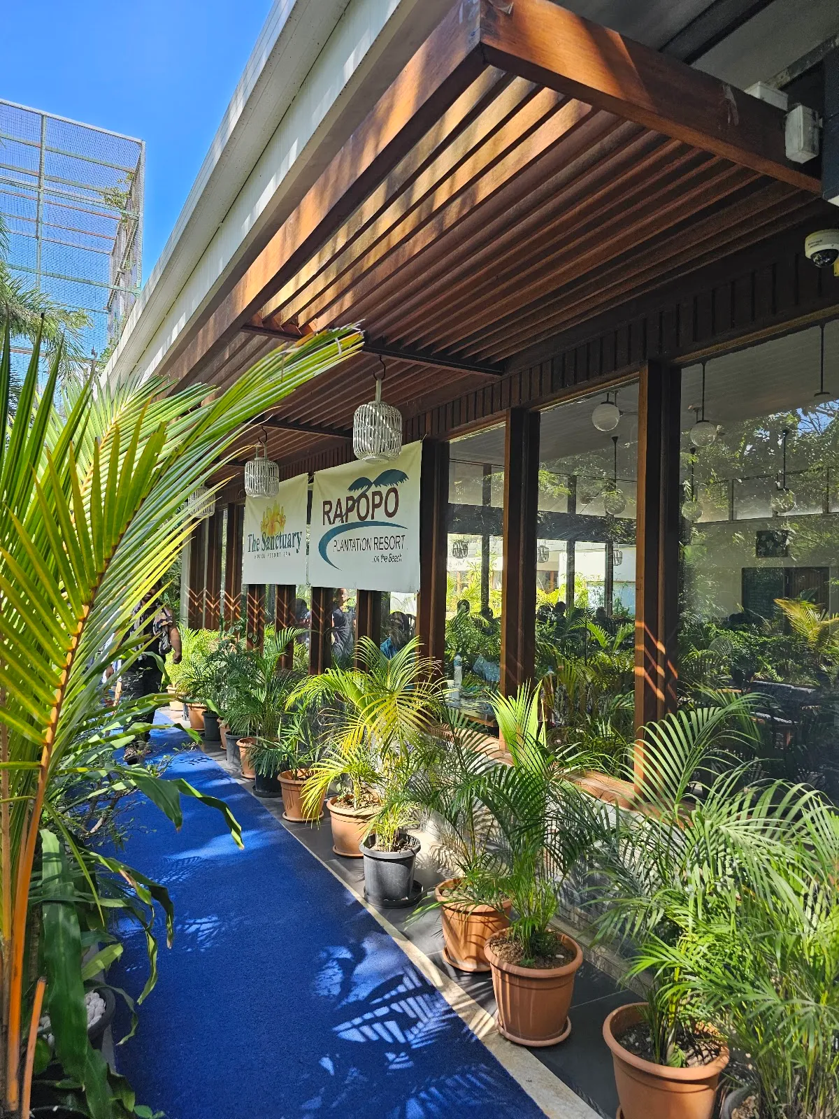 The Sanctuary Hotel Resort and Spa, Port Moresby interior view
