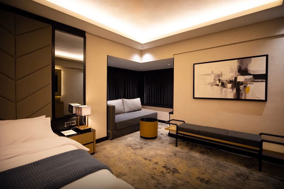THE V HOTEL, Baghdad interior view