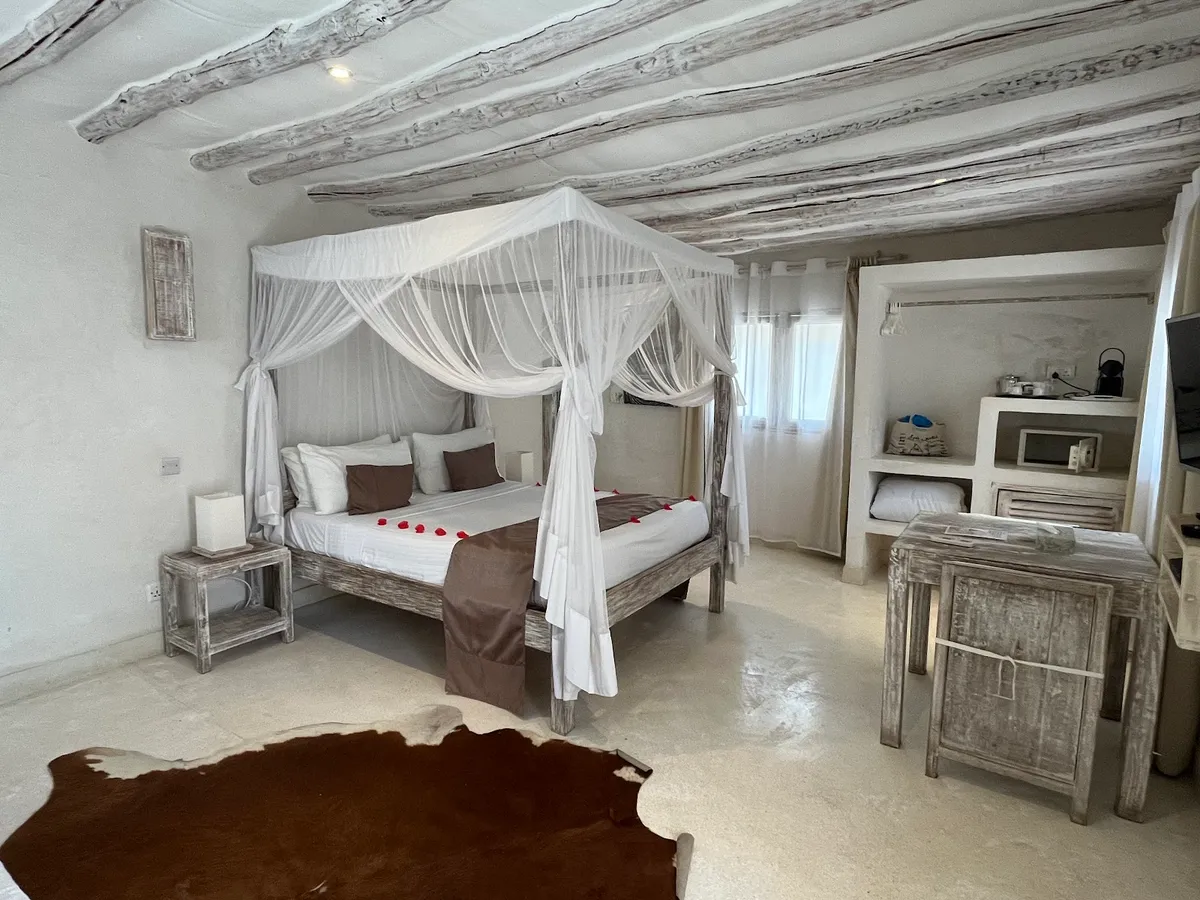 The Villa Luxury Suites Hotel, Diani Beach interior view