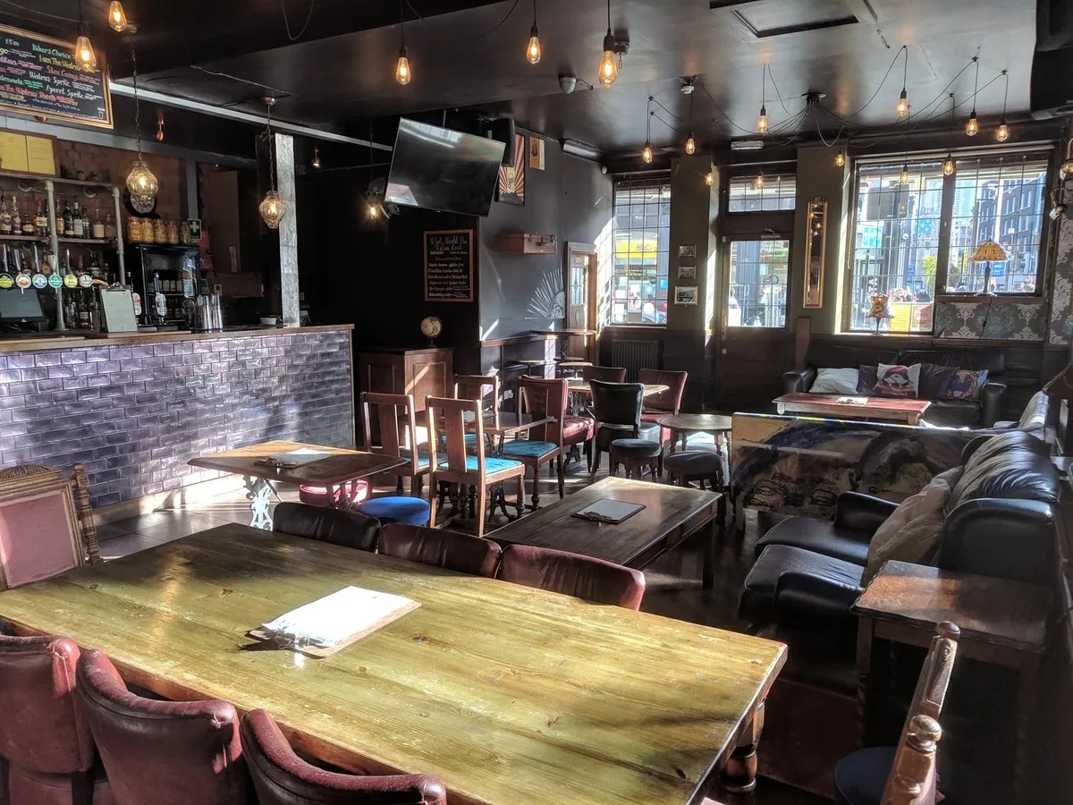 The Walrus Bar & Hostel, London interior view
