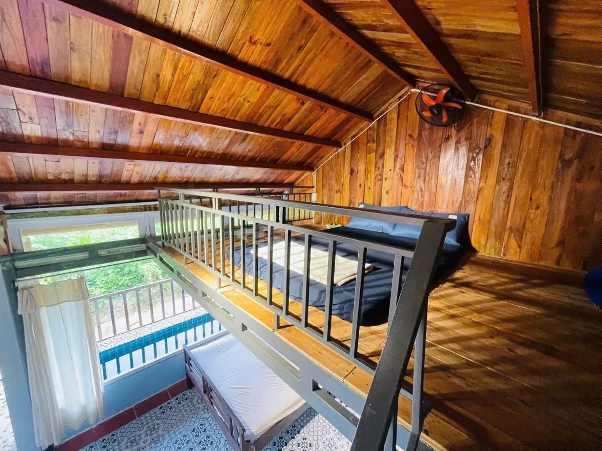 Thôn Hoa Sen, Hue interior view
