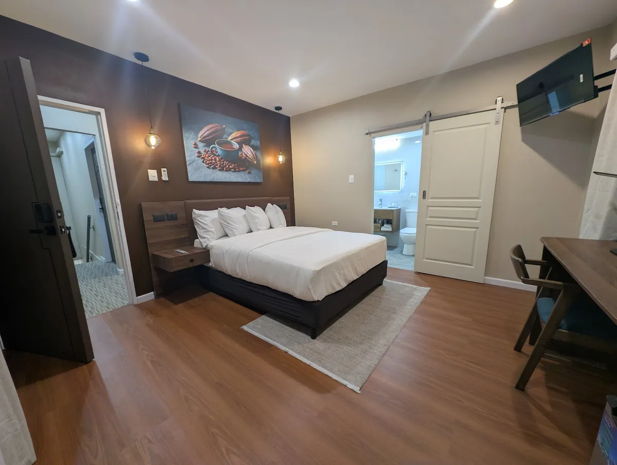 Tstays Smart Hotel, Port Of Spain interior view