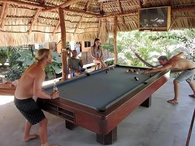 Tunco Lodge, El Tunco interior view