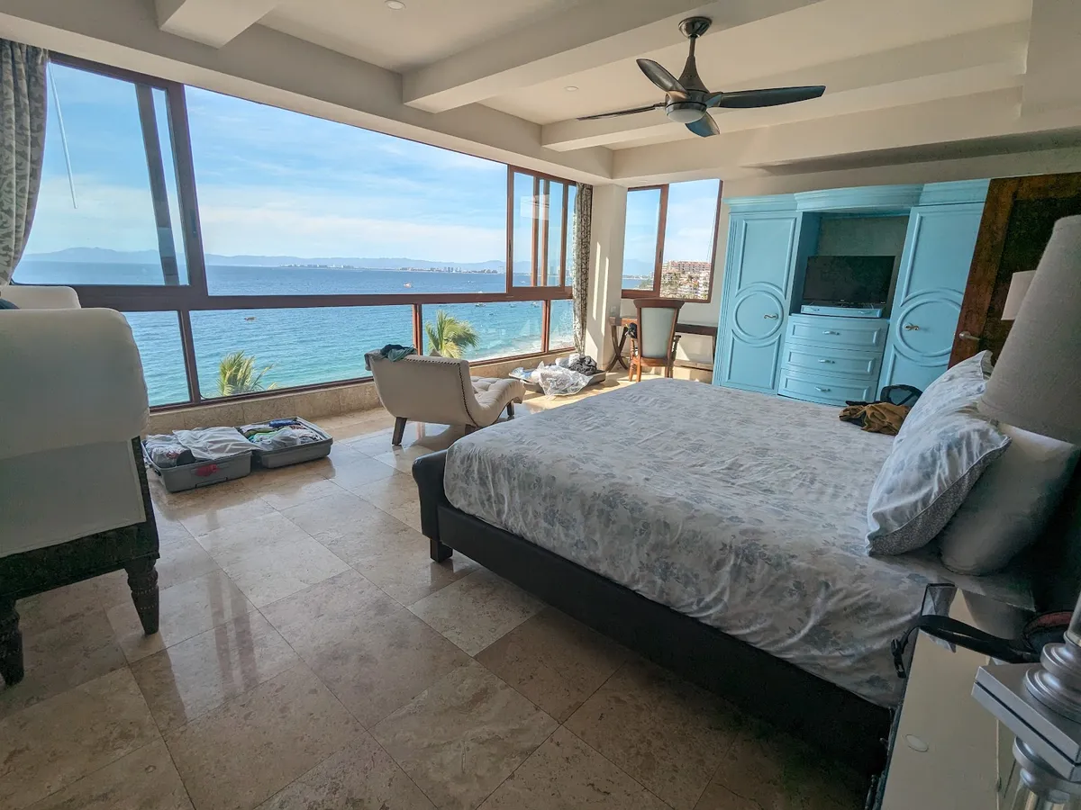 Vallarta Shores, Puerto Vallarta interior view