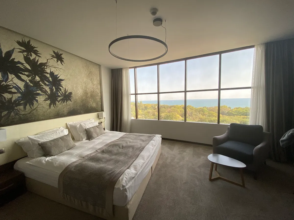 Рослин Димят Хотел Варна, Varna interior view