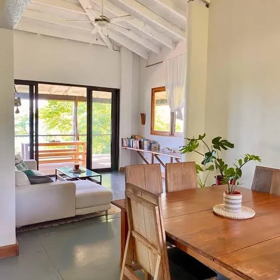 Venao Surf Lodge - Family Room with Sea View, Pedasi interior view