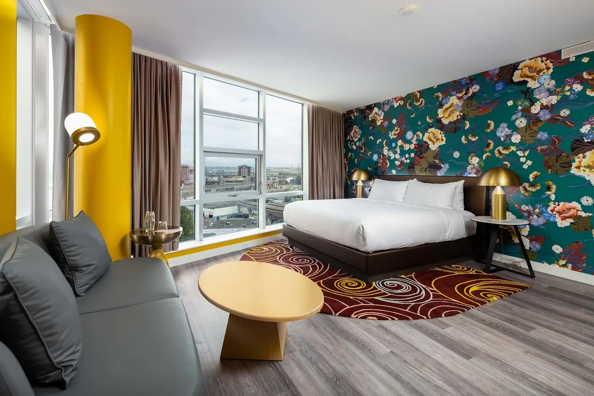 Versante Hotel, Vancouver interior view