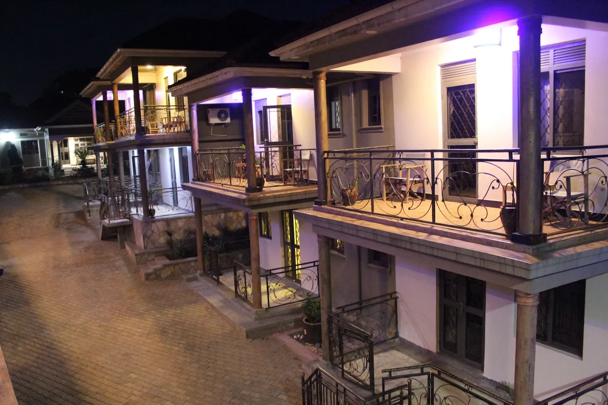 Victoria Breeze Apartments, Jinja interior view