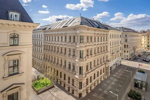 Vienna Marriott Hotel, Vienna interior view