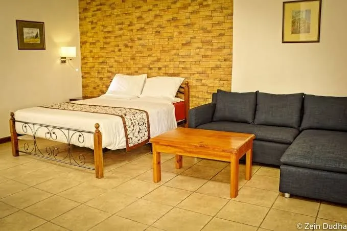Villa 33, Blantyre interior view