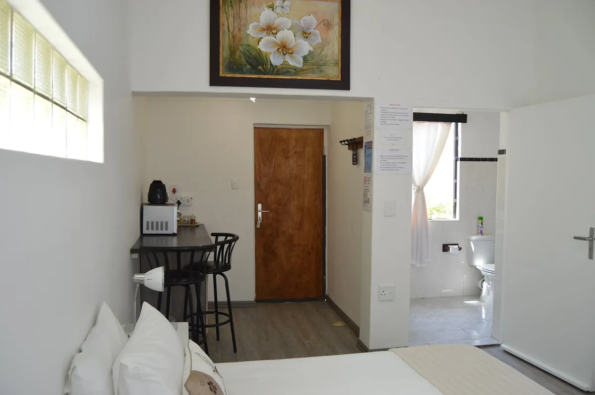 Villelodge Accommodation, Luderitz interior view