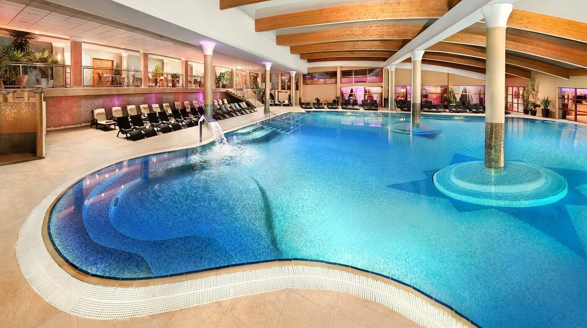 WELLNESS & SPA HOTEL KASKADY, Banska Bystrica interior view