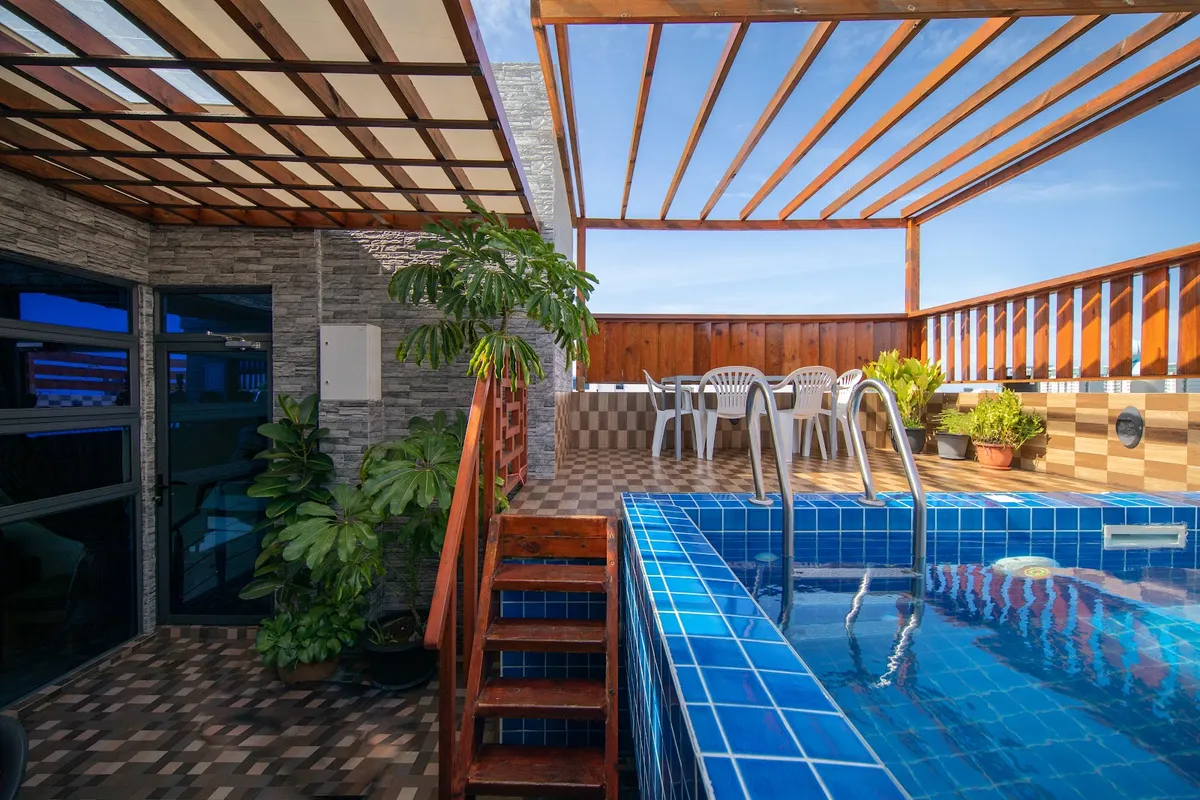 White Beach Holiday, Hulhumale interior view