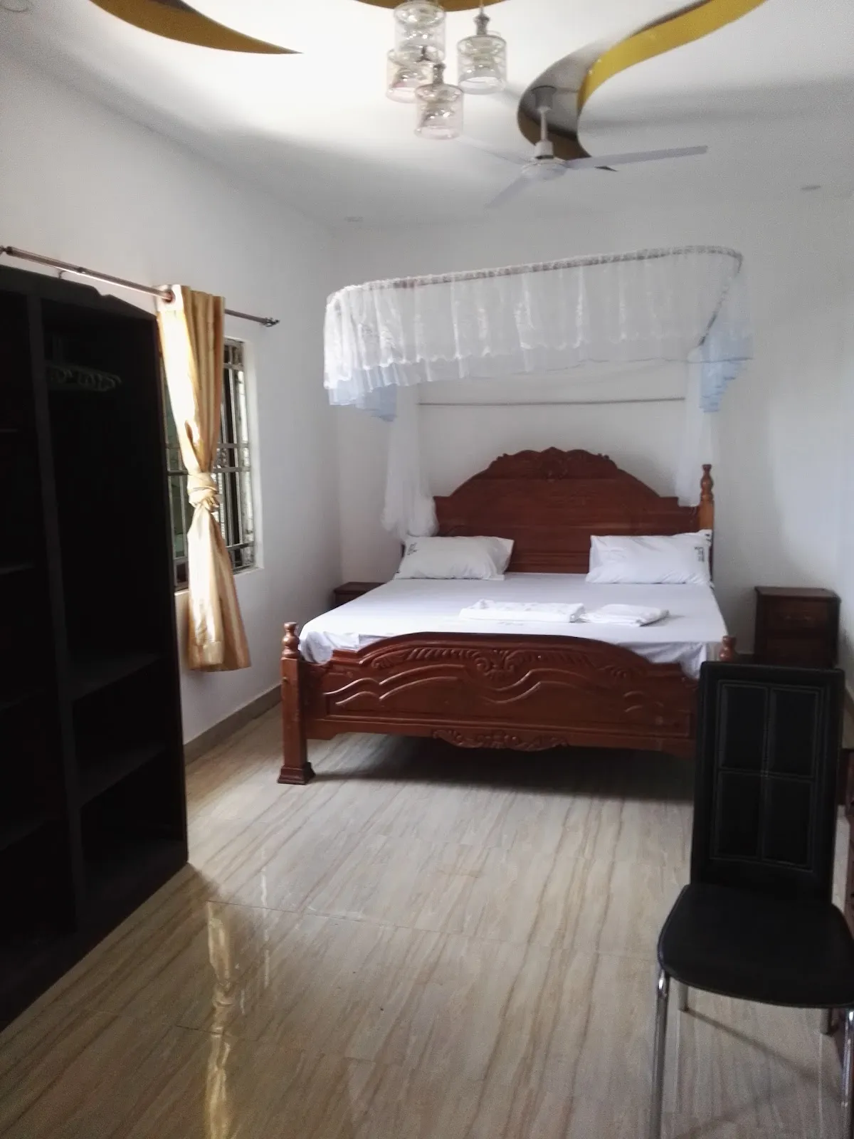 Wiyoni Royals Lamu, Lamu interior view