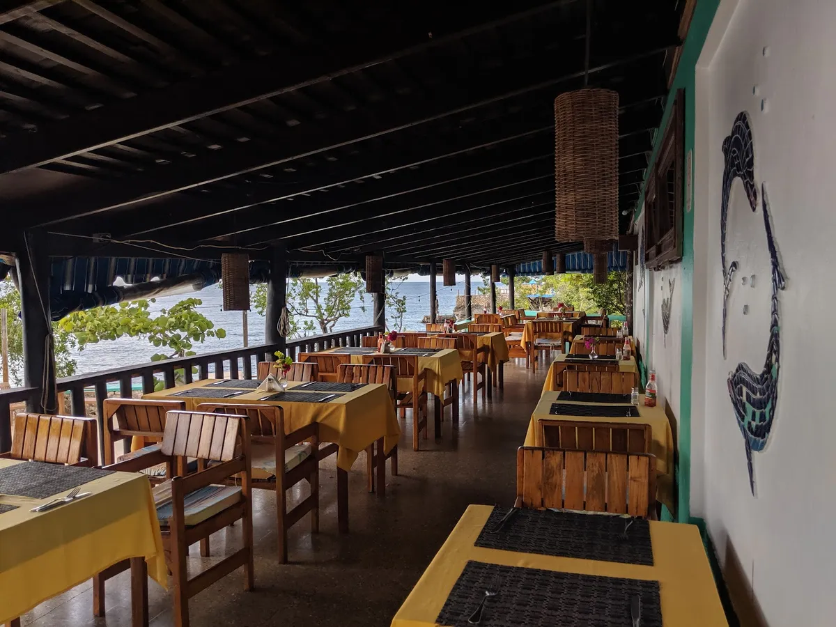 Xtabi on the Cliffs, Negril interior view