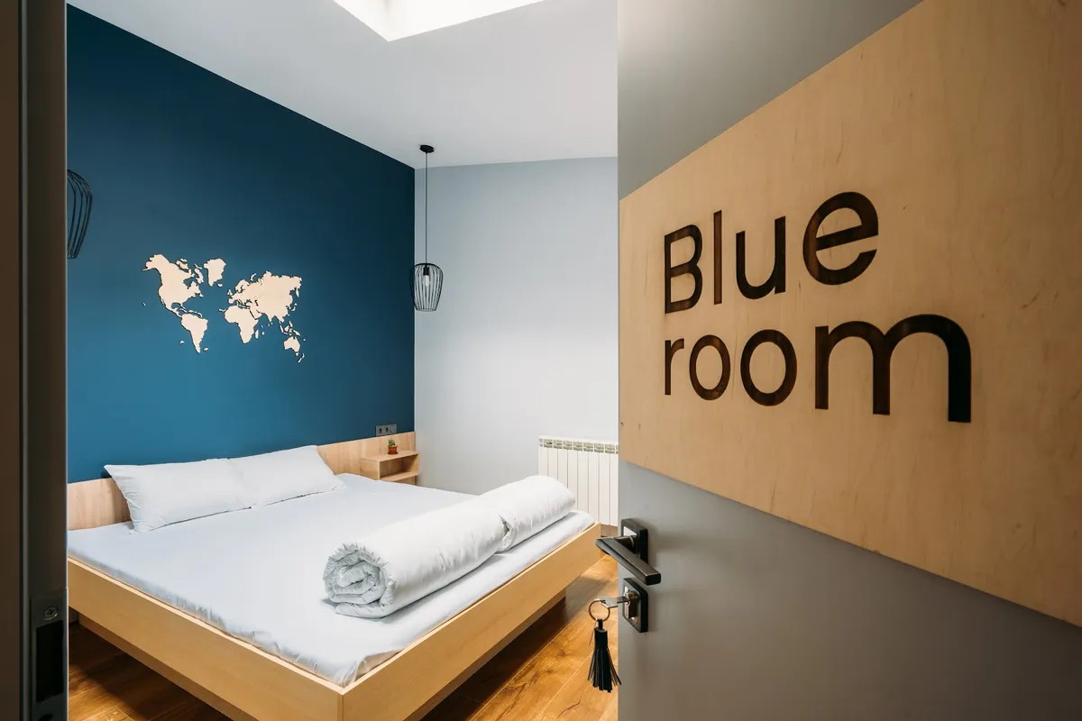 Yard Hostel & Coffee, Chernivtsi interior view