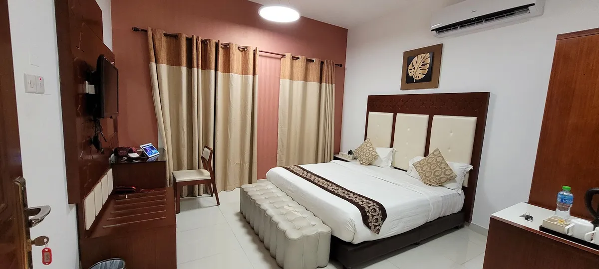 Zaki Hotel Apartment, Sur interior view