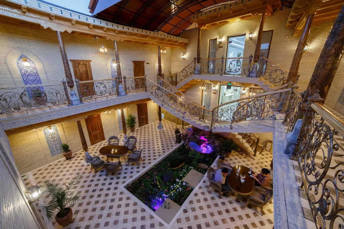 ZARAFSHON BOUTIQUE, Khiva interior view