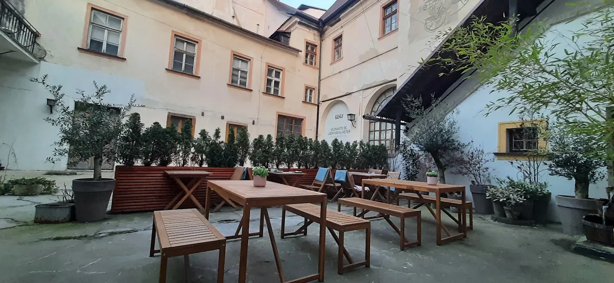 Zelný Trh, Brno interior view