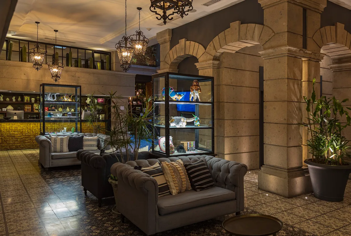 Zócalo Central Hotel, Mexico City interior view