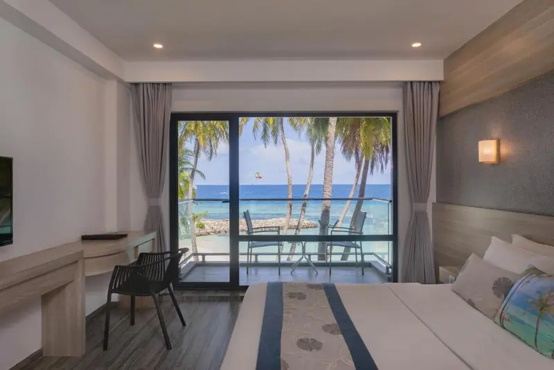 Kaani Grand Seaview hotel interior