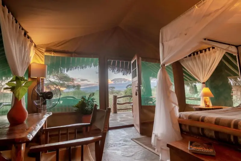 Kibo Safari Camp hotel in Amboseli