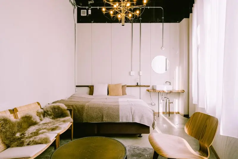 Len Kyoto Kawaramachi hotel interior