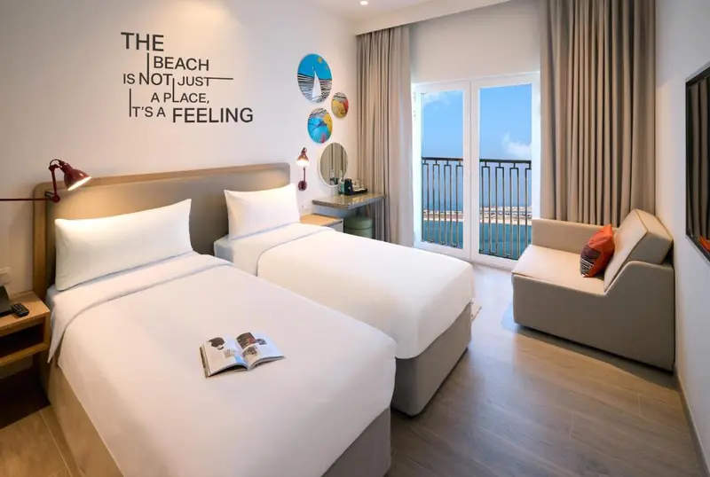Marjan Island Resort and Spa hotel interior