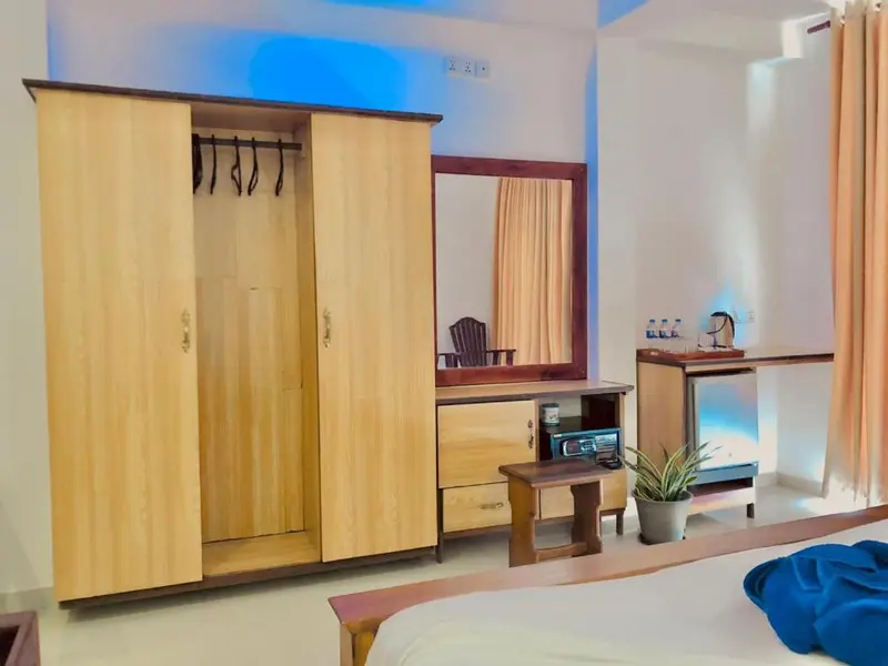 Mirissa Beach Inn hotel interior