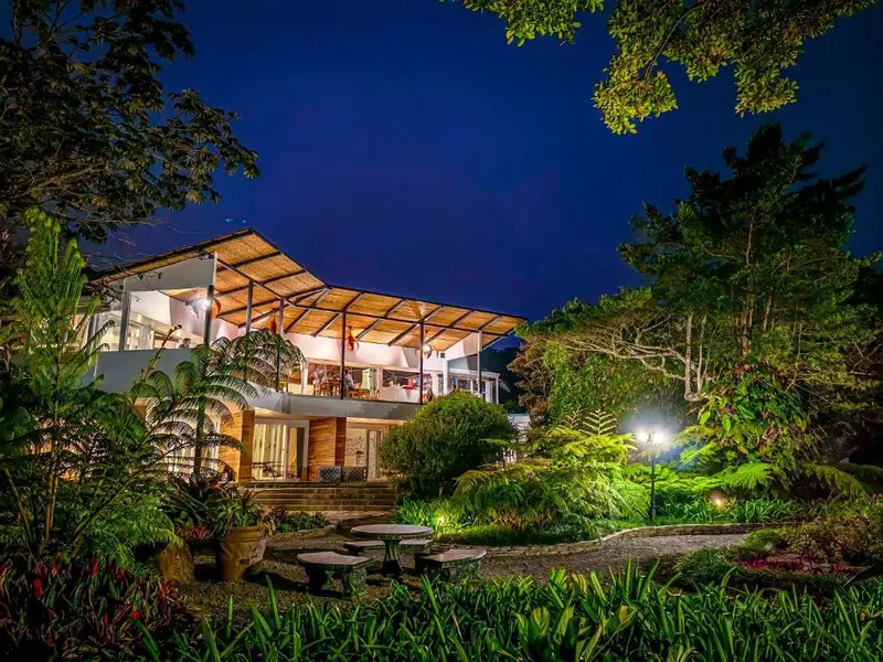 Monteverde Lodge & Gardens in Cloud Forest, Monteverde