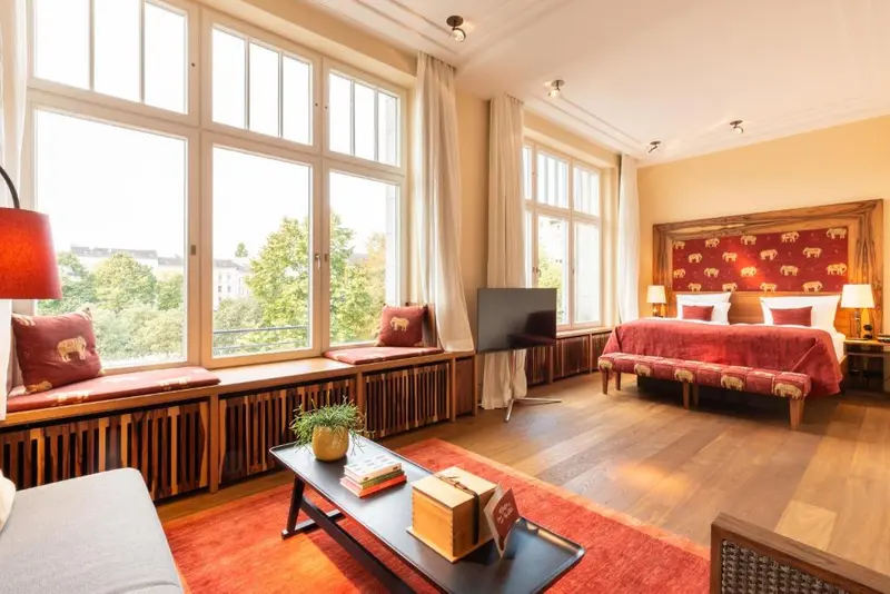 Interior de Orania.Berlin em Kreuzberg, Berlin